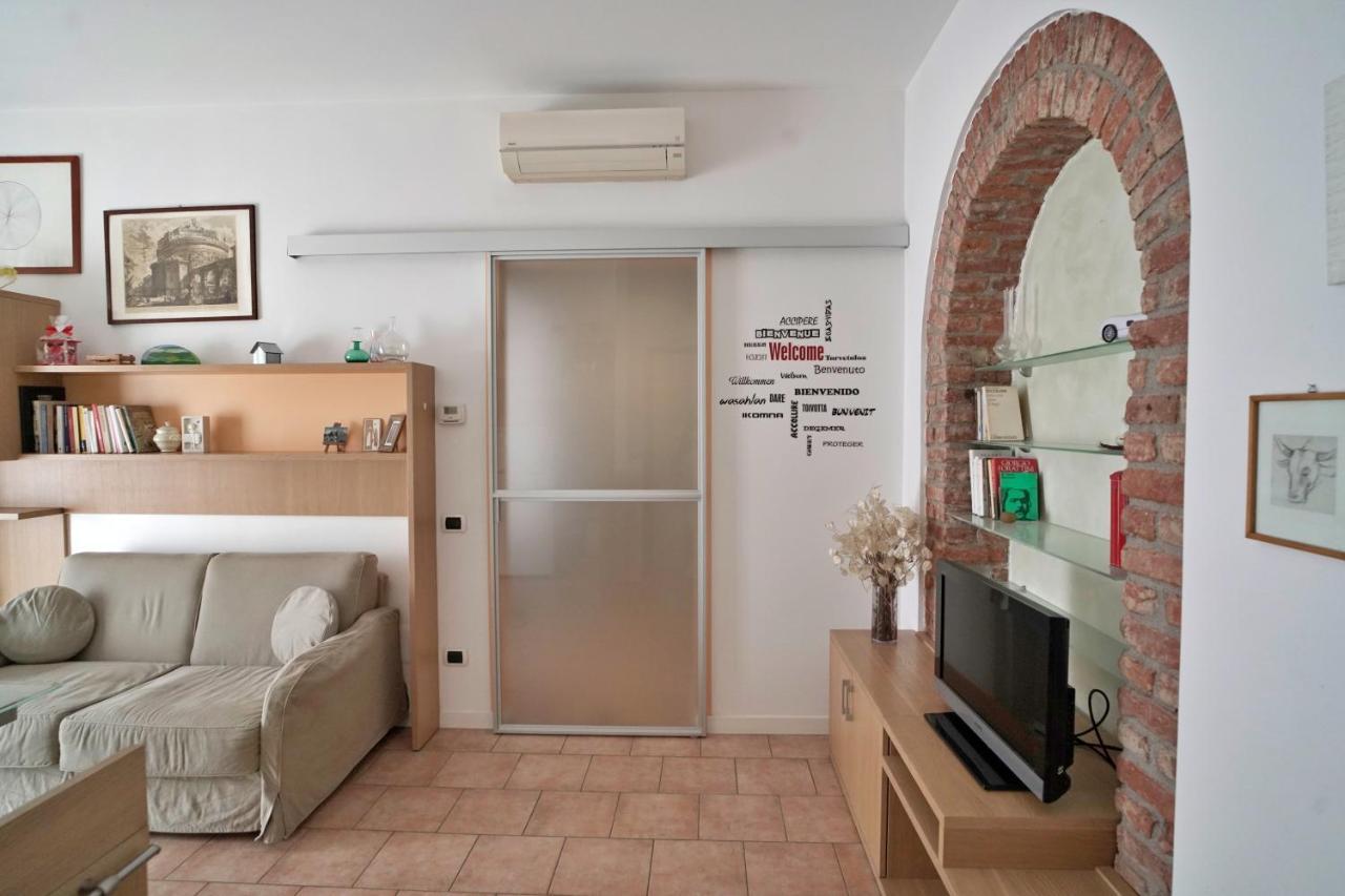 Best Way Rent - Incantevoli Appartamenti Sul Naviglio Della Martesana Milão Exterior foto