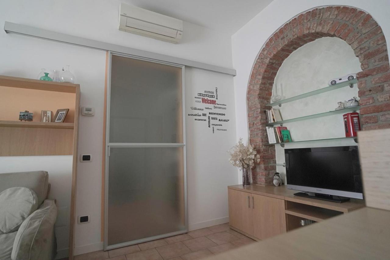 Best Way Rent - Incantevoli Appartamenti Sul Naviglio Della Martesana Milão Exterior foto