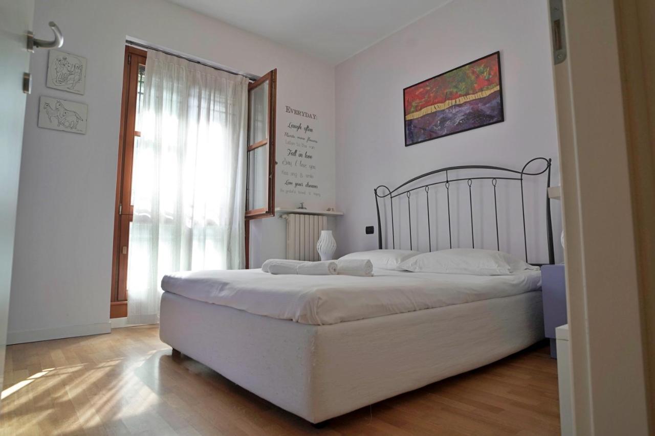 Best Way Rent - Incantevoli Appartamenti Sul Naviglio Della Martesana Milão Exterior foto