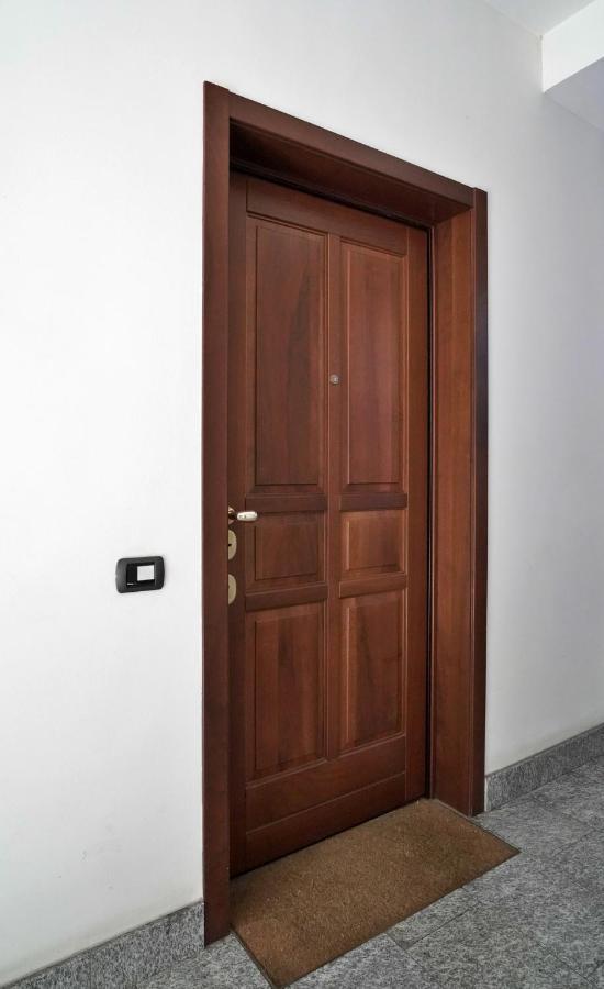 Best Way Rent - Incantevoli Appartamenti Sul Naviglio Della Martesana Milão Exterior foto